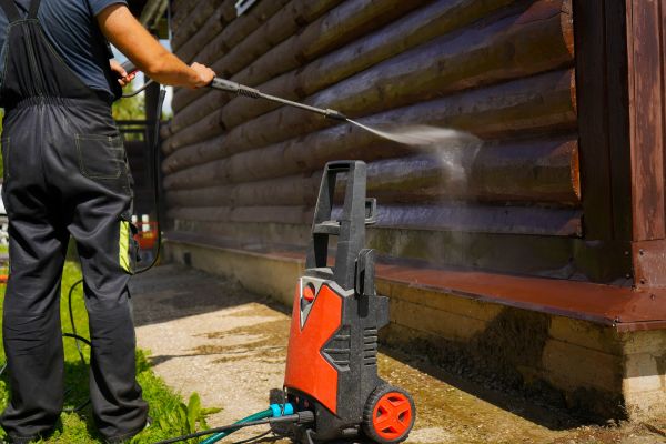 Cabin Pressure Washing in Fort Collins